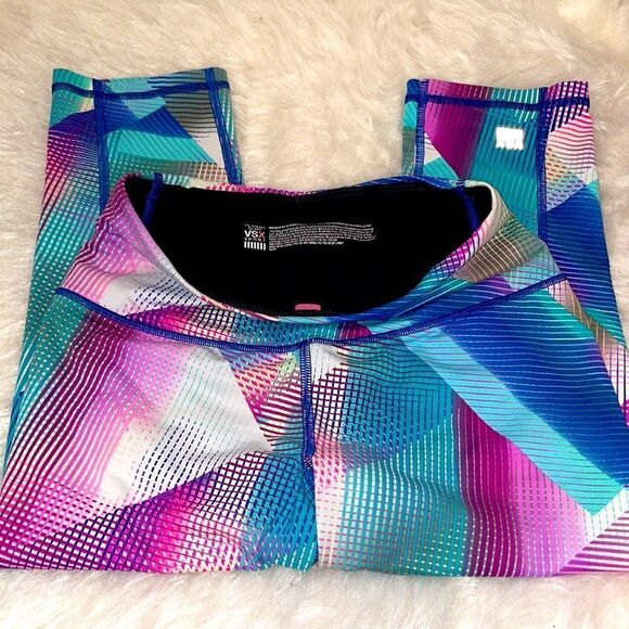 Victoria Secret VSX Leggings - Picture 3 of 6